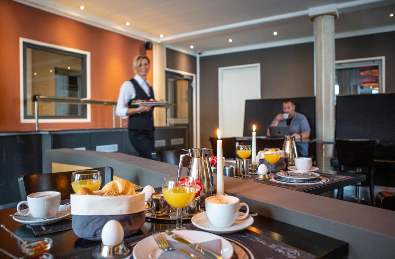 Hotel Royal Juelich Buitenkant foto